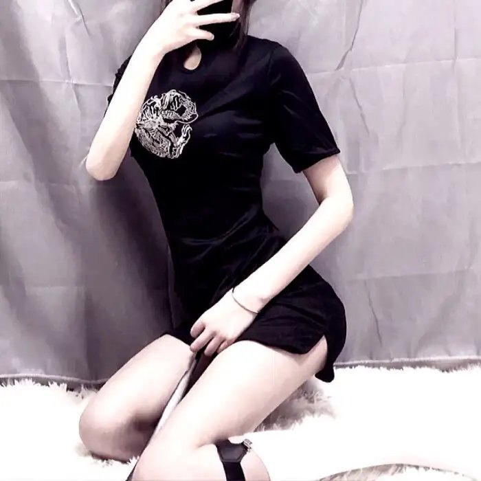 幽暗骏马