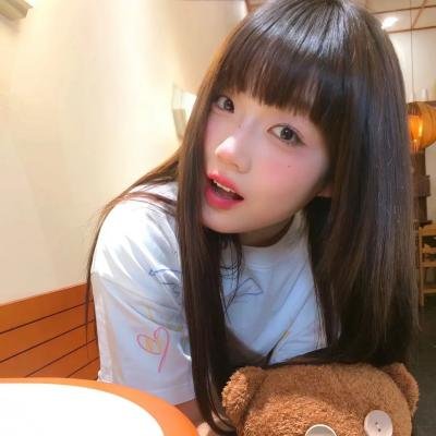 愿郎再吻妾朱唇